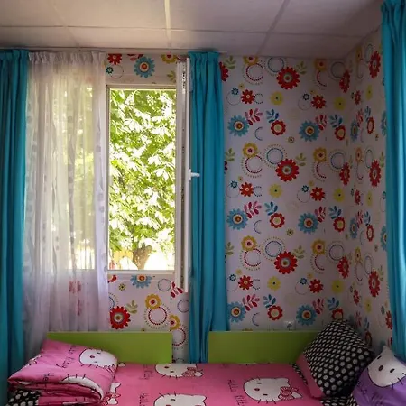 Bungalow In Lovely And Familial Area For 2 Or 3 Persons Affittacamere